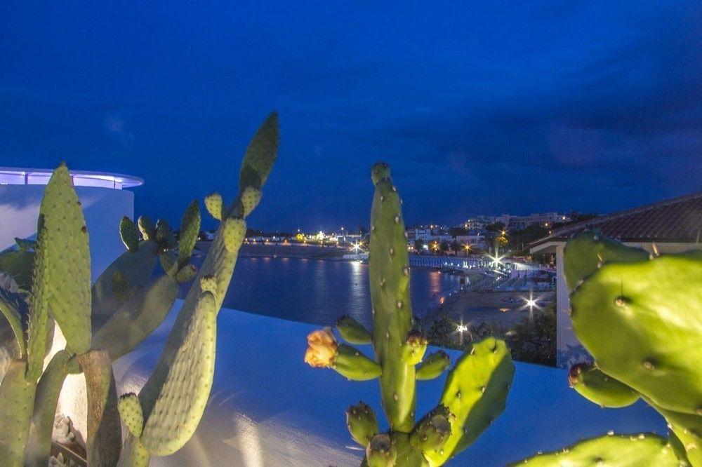 La Bella Trani - Suites And B&B Bagian luar foto
