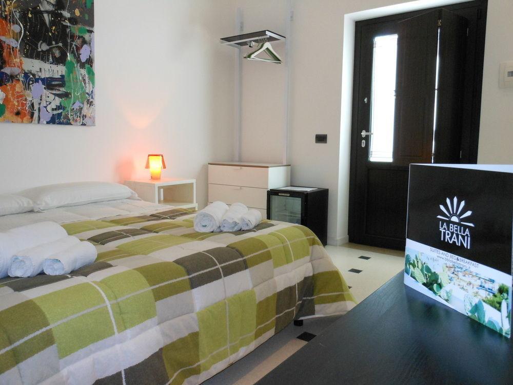 La Bella Trani - Suites And B&B Bagian luar foto