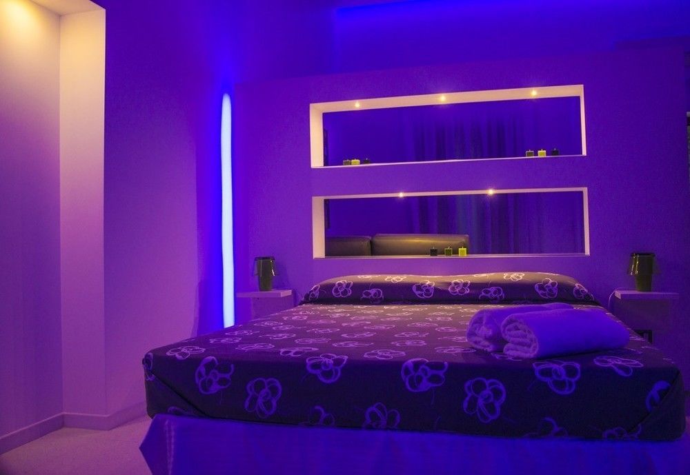 La Bella Trani - Suites And B&B Bagian luar foto