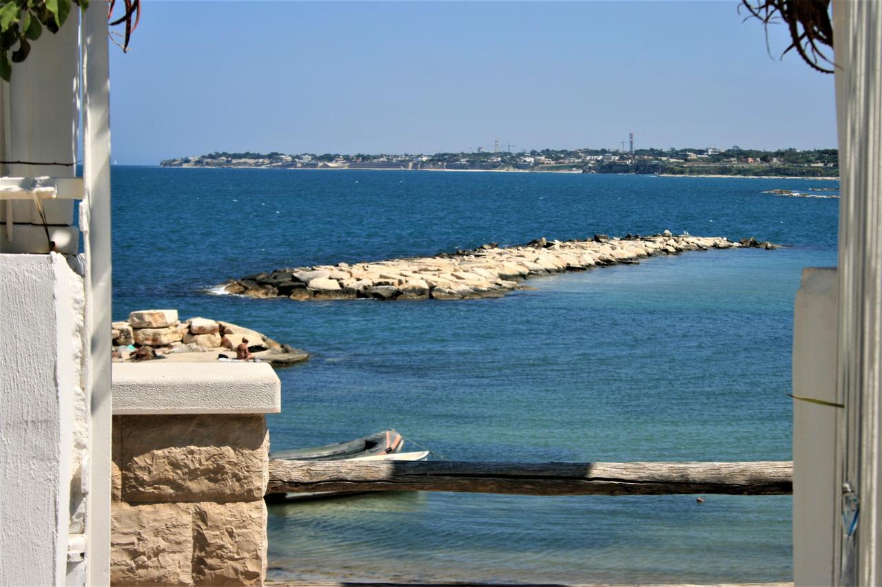 La Bella Trani - Suites And B&B Bagian luar foto