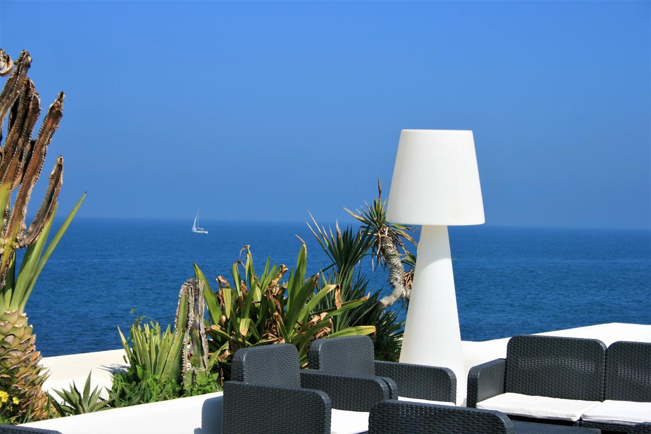 La Bella Trani - Suites And B&B Bagian luar foto